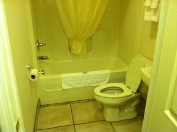 Waterford Inn Екстериор снимка