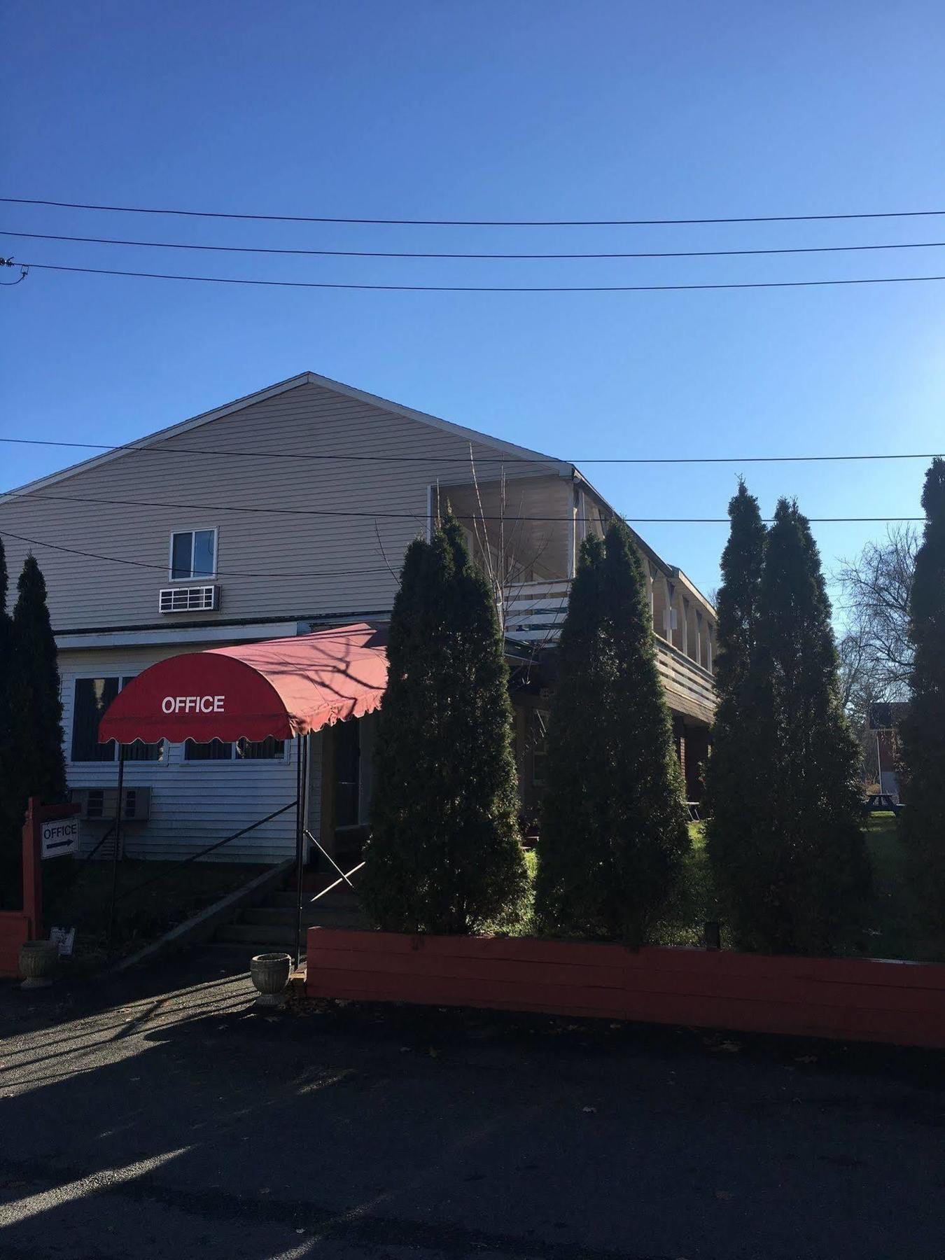 Waterford Inn Екстериор снимка